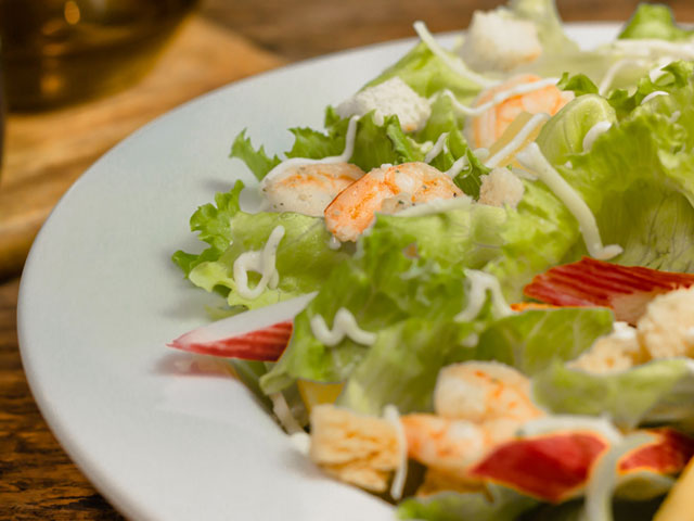 Indulge in a Creamy Crunchy Shrimp Salad